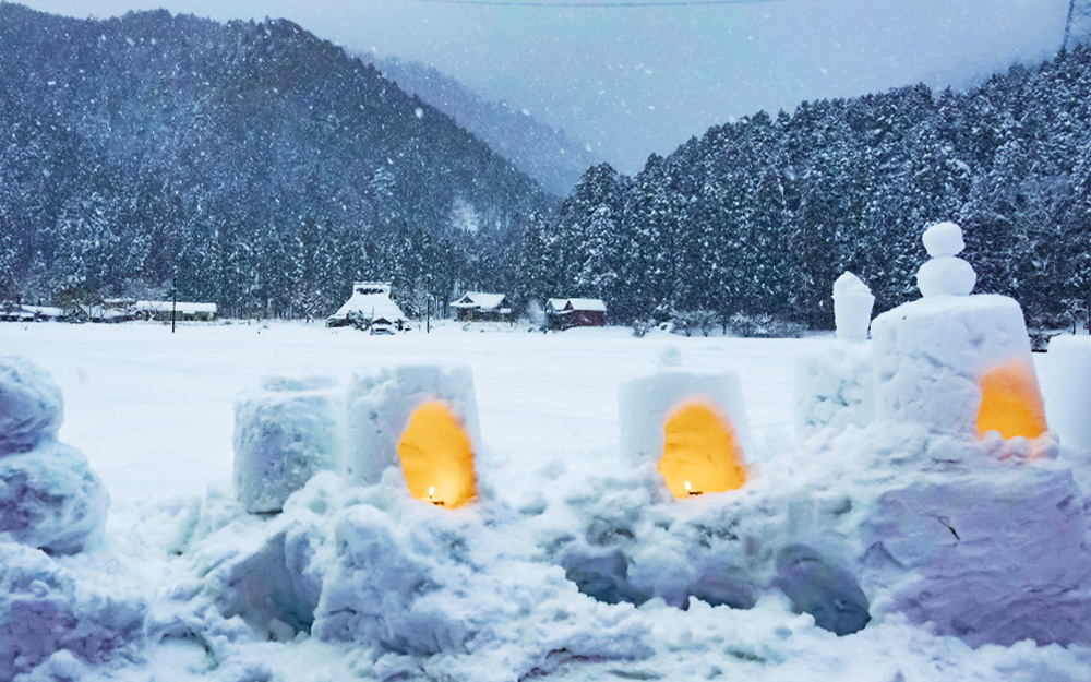 關西美的傳說５日-戲雪、花見小路、美山合掌村、天橋立傘松公園、伊根舟屋、伊根灣遊覽船、出石城下町、溫泉、河川幻想燈光秀 cover photo