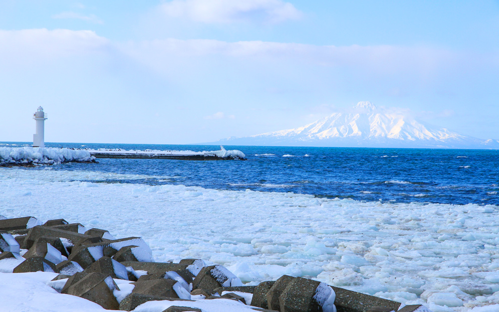 北海道稚內５日－壓雪車、毛蟹鐵砲湯、冰壺體驗、宗谷岬紀念碑、野寒布岬、北防波堤DOME、旭山動物園、宗谷牛陶板燒 cover photo