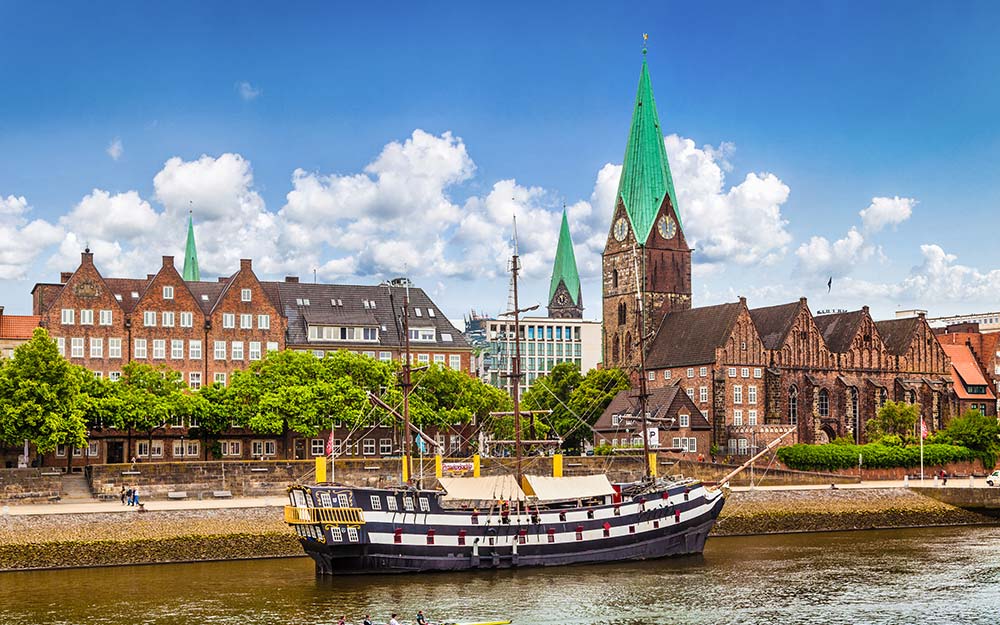 AMS10260910F cover photo